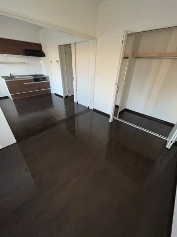 物件内観写真15　(別号室写真)