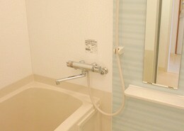 物件内観写真8　(別号室写真)