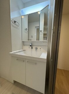 物件内観写真6　(別号室写真)