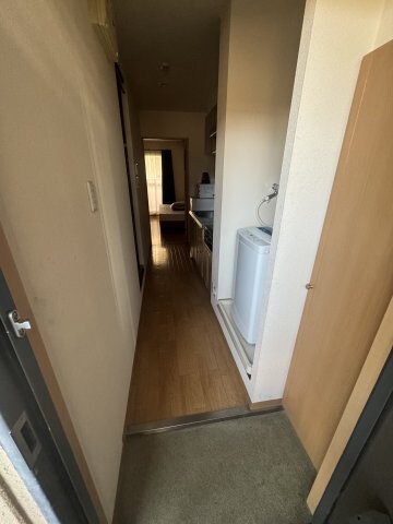 物件内観写真6　(別号室写真)