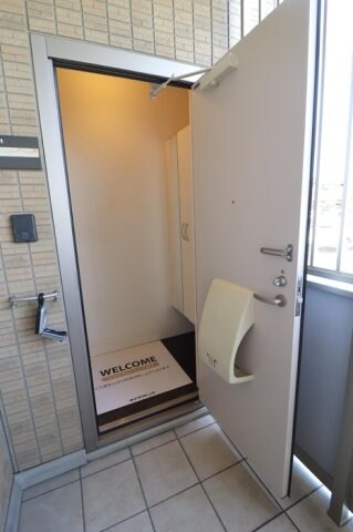 物件内観写真12　(別号室写真)