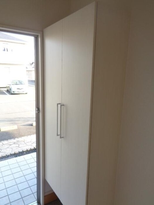 物件内観写真10　(別号室写真)