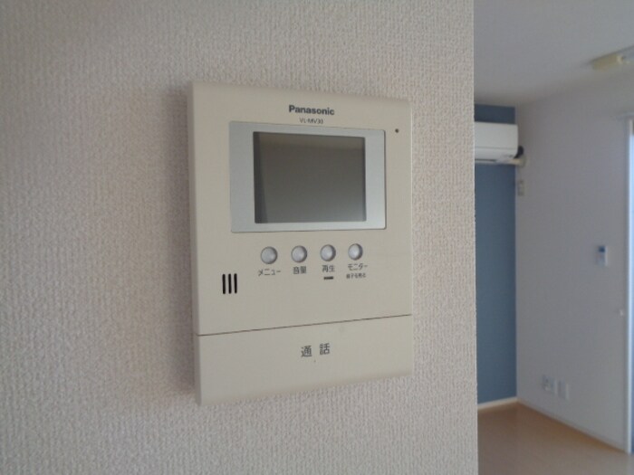 物件内観写真11　(別号室写真)