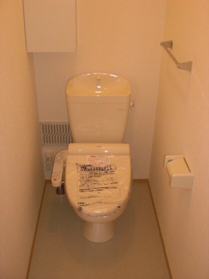 物件内観写真7　(別号室写真)