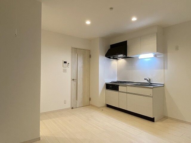 物件内観写真3　(※同シリーズの別物件の写真です)