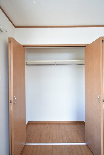 物件内観写真11　(別号室写真)