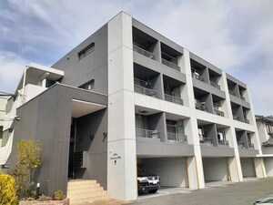 レジデンス下伊福　楓外観写真