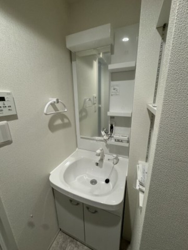 洗面・脱衣所(※別号室参考写真)