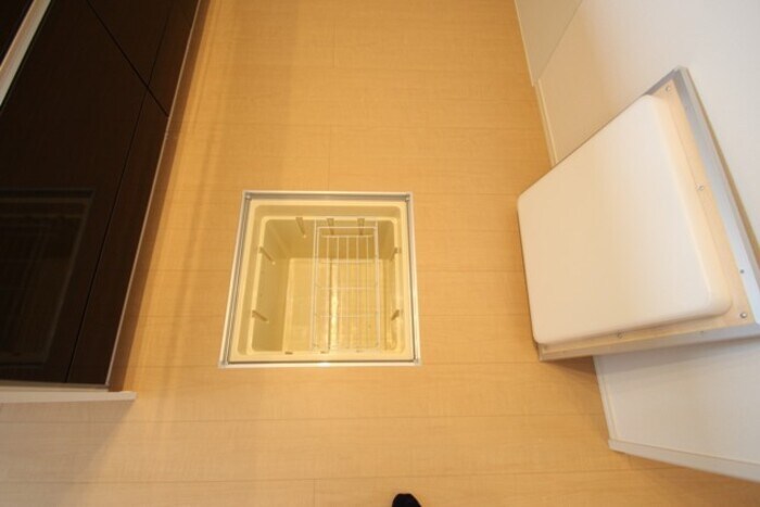 物件内観写真12　(別号室参考写真)