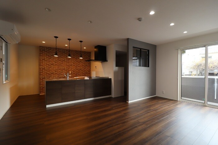 物件内観写真4　(※別号室参考写真)