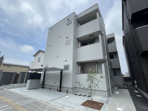 REGALEST 上中野外観写真