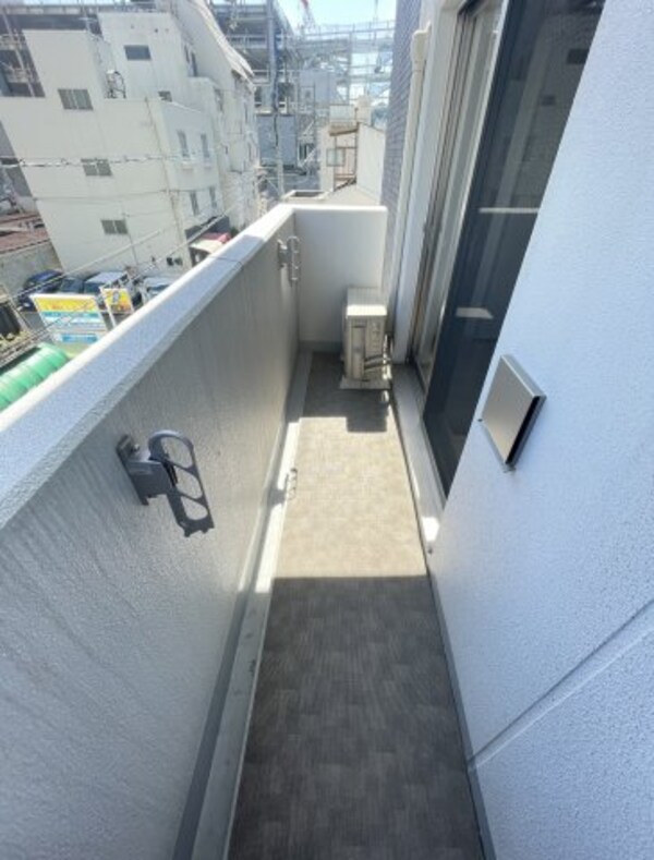 バルコニー(※別号室参考写真)