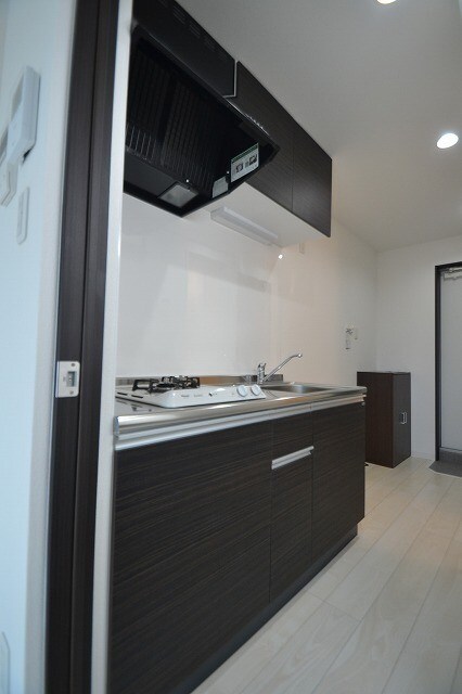 物件内観写真3　(別号室写真)