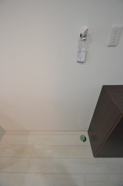 物件内観写真13　(別号室写真)