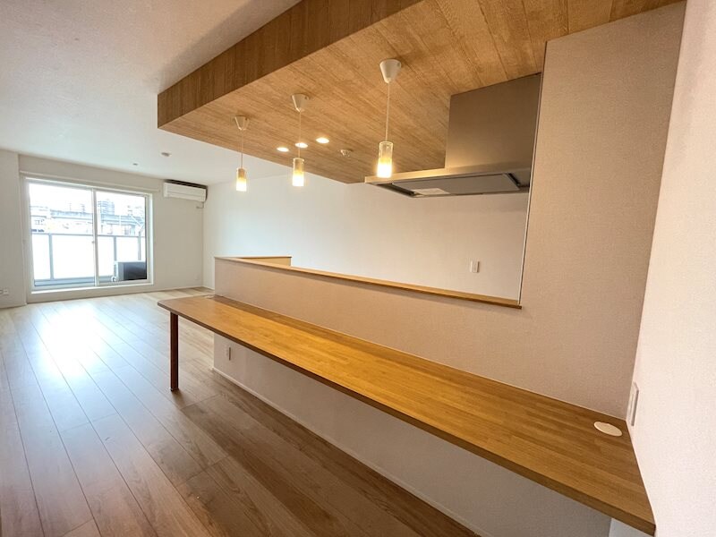 物件内観写真18　(別号室写真)