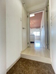 物件内観写真18　(別号室写真)