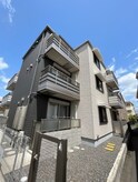 ラルーチェ学南町