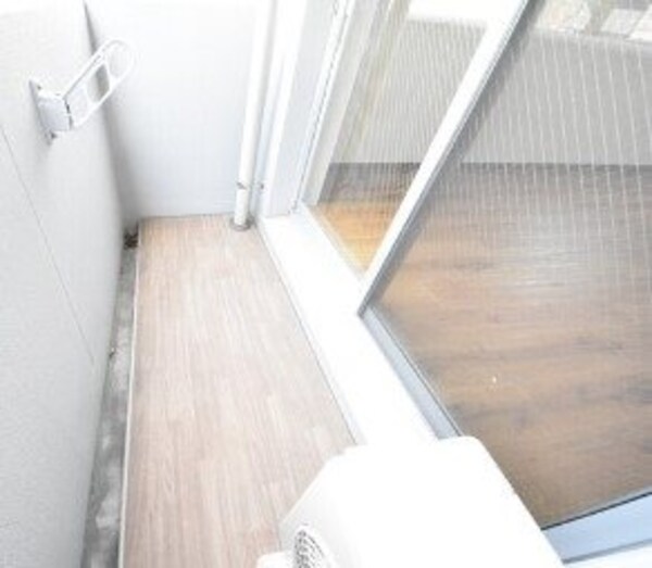 バルコニー(別号室写真)