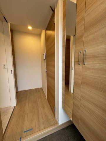 物件内観写真6　(別号室写真)