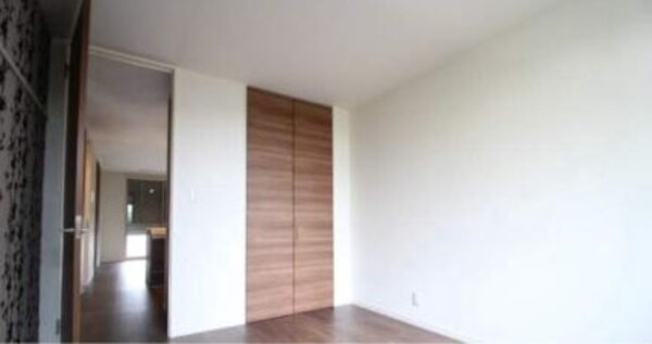 寝室(別号室写真)