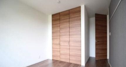 物件内観写真18　(別号室写真)