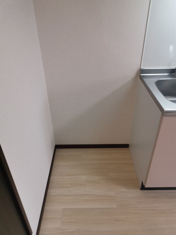 建物設備(冷蔵庫置き場)
