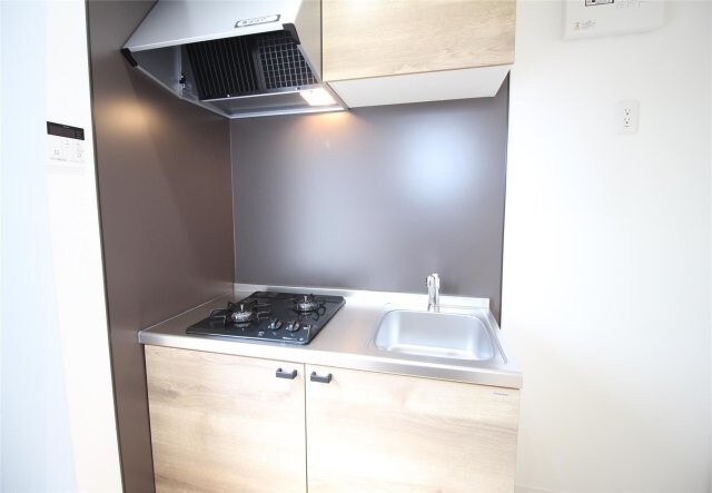 物件内観写真4　(別号室写真)