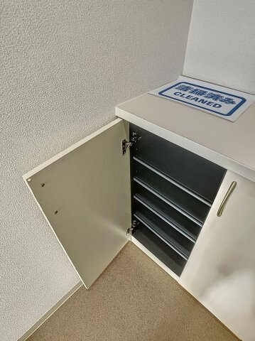 物件内観写真20　(別号室写真)