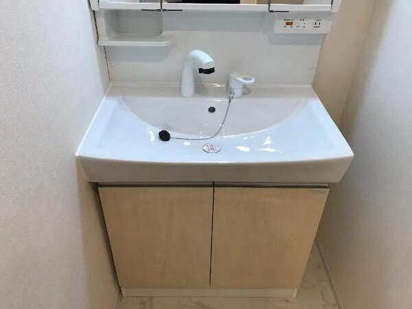 独立洗面台(別号室写真)