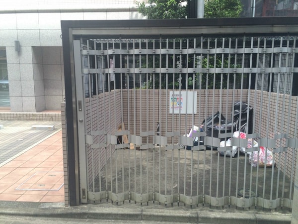 建物設備(敷地内ゴミ置場)