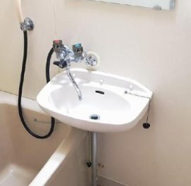 物件内観写真10　(洗面台)