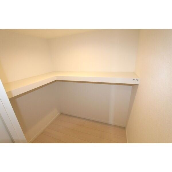 物件内観写真11　(※同じシリーズの室内写真)