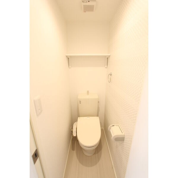 トイレ(※同じシリーズの室内写真)