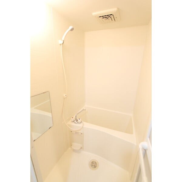 物件内観写真6　(同タイプの写真です。)