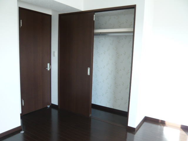 物件内観写真17　(他のお部屋の写真です。)