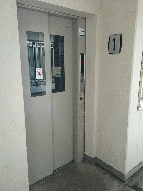 物件内観写真13　(エレベーター)
