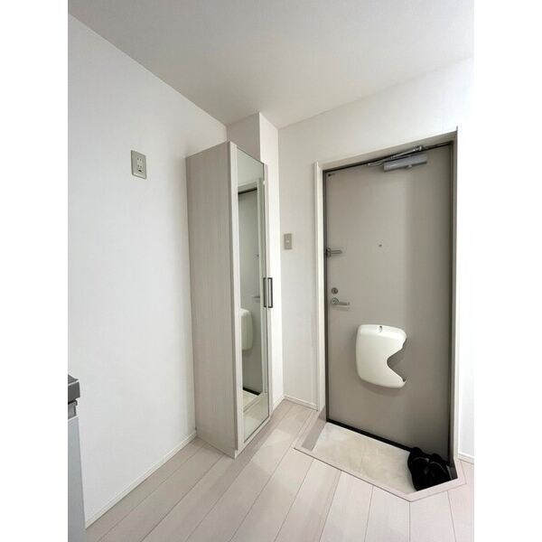 物件内観写真2　(※同タイプのお部屋の写真です。)