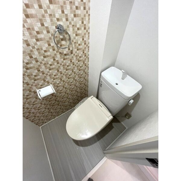 トイレ(※同タイプのお部屋の写真です。)