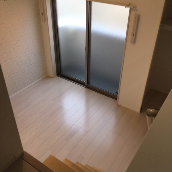 居室(同じシリーズタイプの室内写真となります)