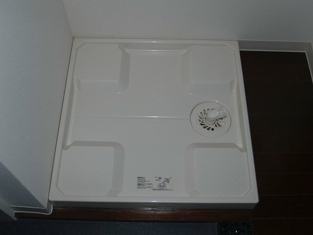 物件内観写真15　(防水パン)