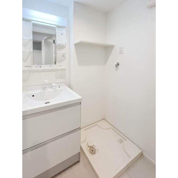 物件内観写真9　(同タイプのお部屋の写真です。)