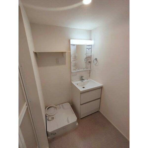 物件内観写真8　(※同シリーズ物件の写真です。)