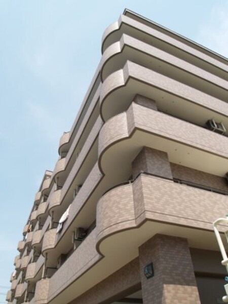 ライオンズマンション荒町第2外観写真