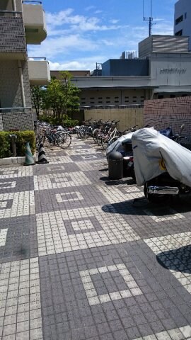 物件内観写真25　(駐輪場)