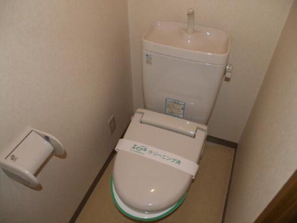 トイレ(トイレ)