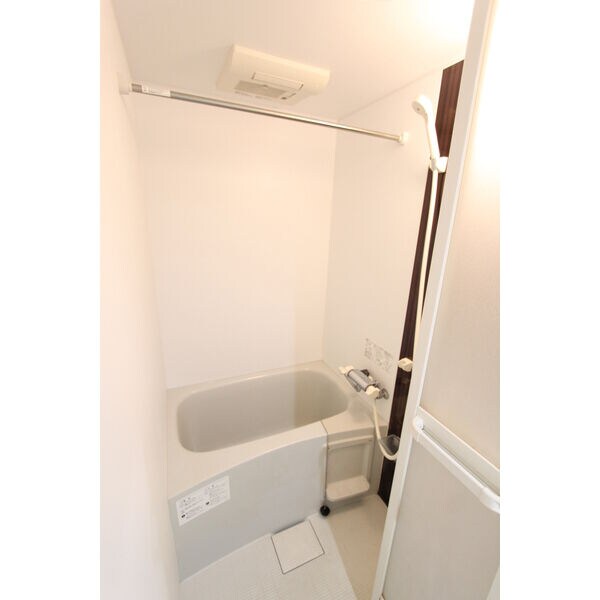 浴室(同シリーズタイプの室内写真となります)