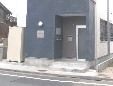 物件外観写真2　(オートロック)