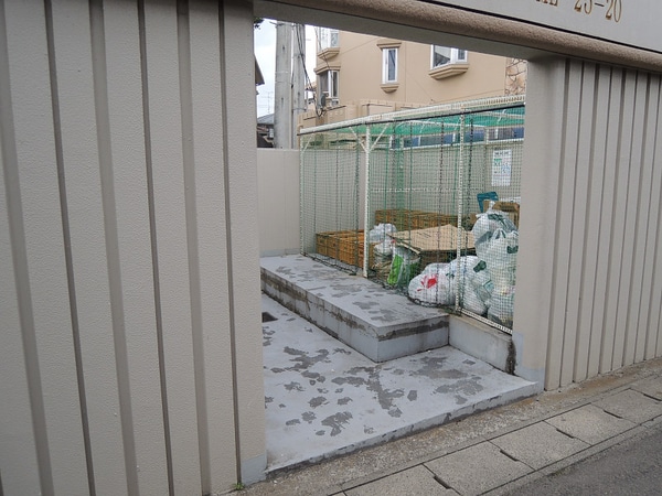建物設備(ごみ置場)