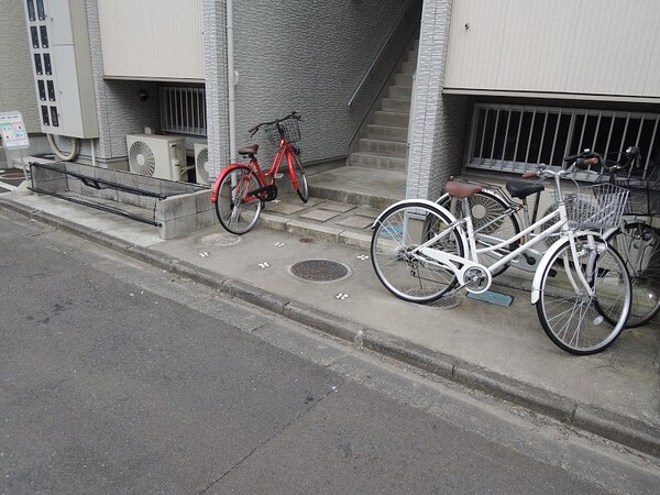 建物設備(駐輪場)