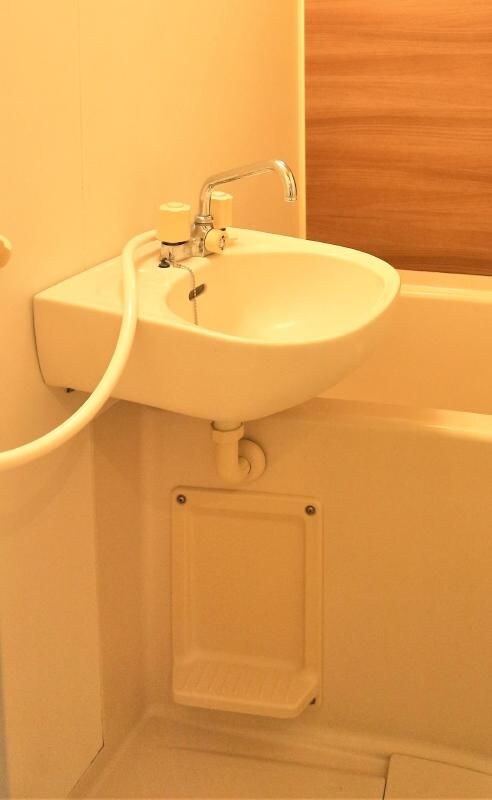 物件内観写真10　(洗面台)